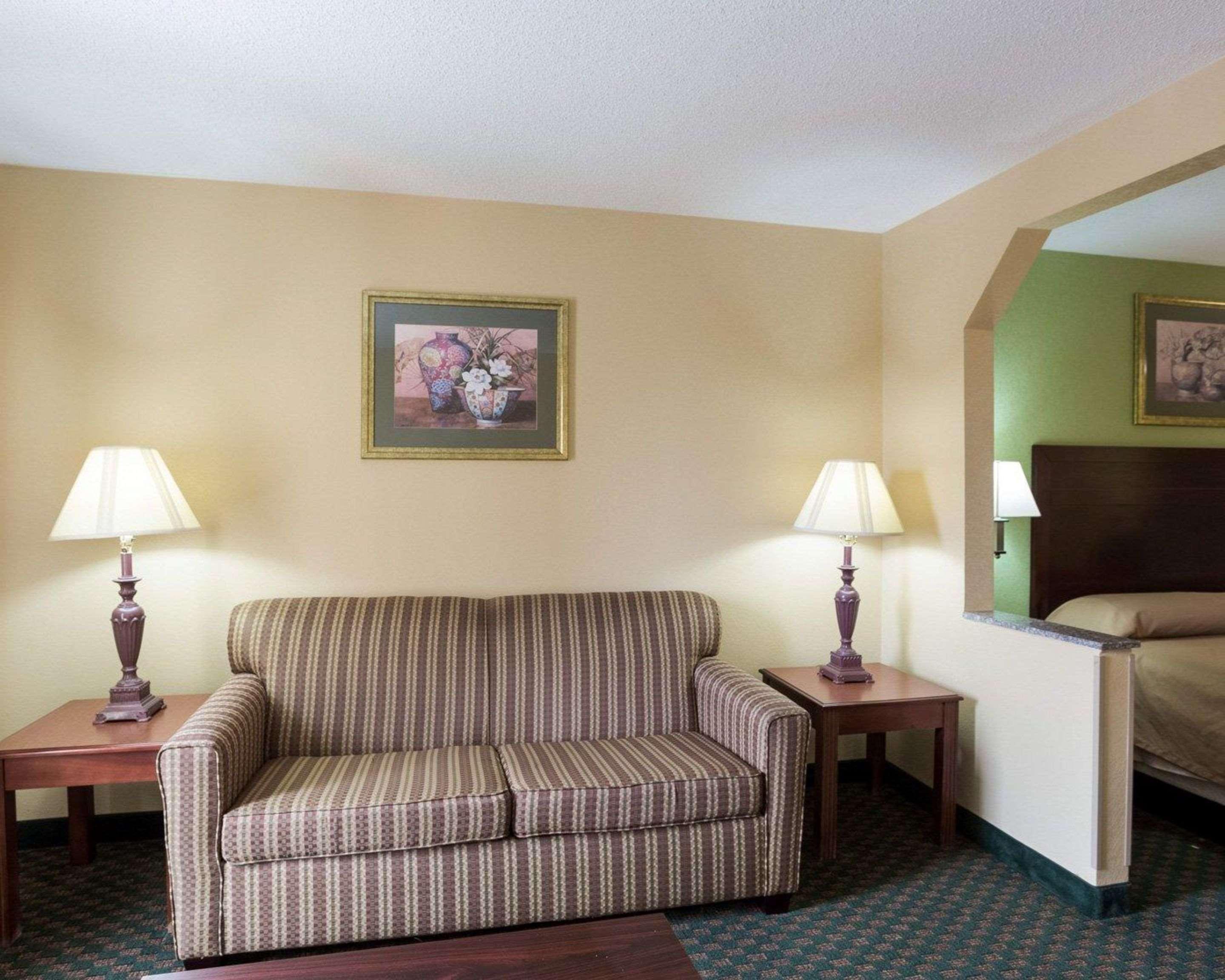 Rodeway Inn & Suites Nueva Orleans Exterior foto