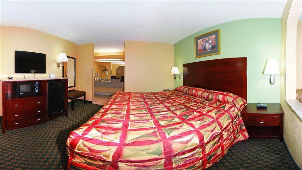 Rodeway Inn & Suites Nueva Orleans Exterior foto